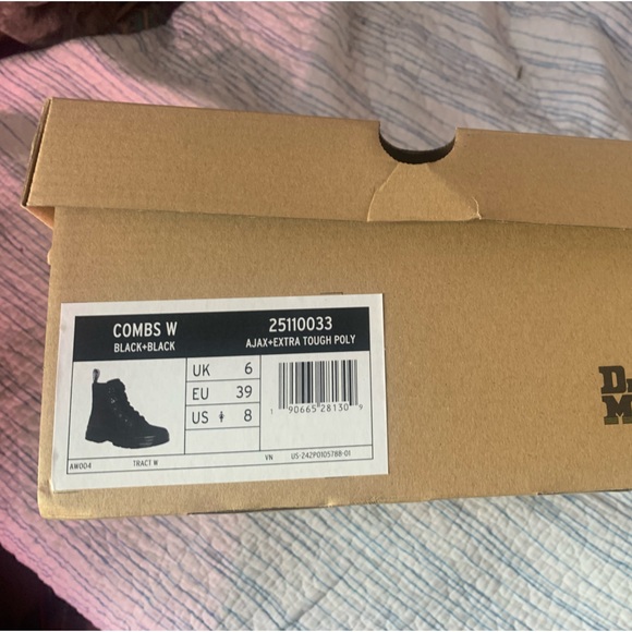 Dr Martens NIB Black Combs Poly Boots 39 - Picture 4 of 4